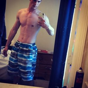 Meet your Posher, Bradley